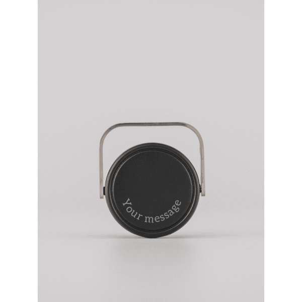 Personalisiere Deine Timeless Trinkflasche mit einer individuellen Gravur auf dem Deckel. Jetzt online personalisieren.