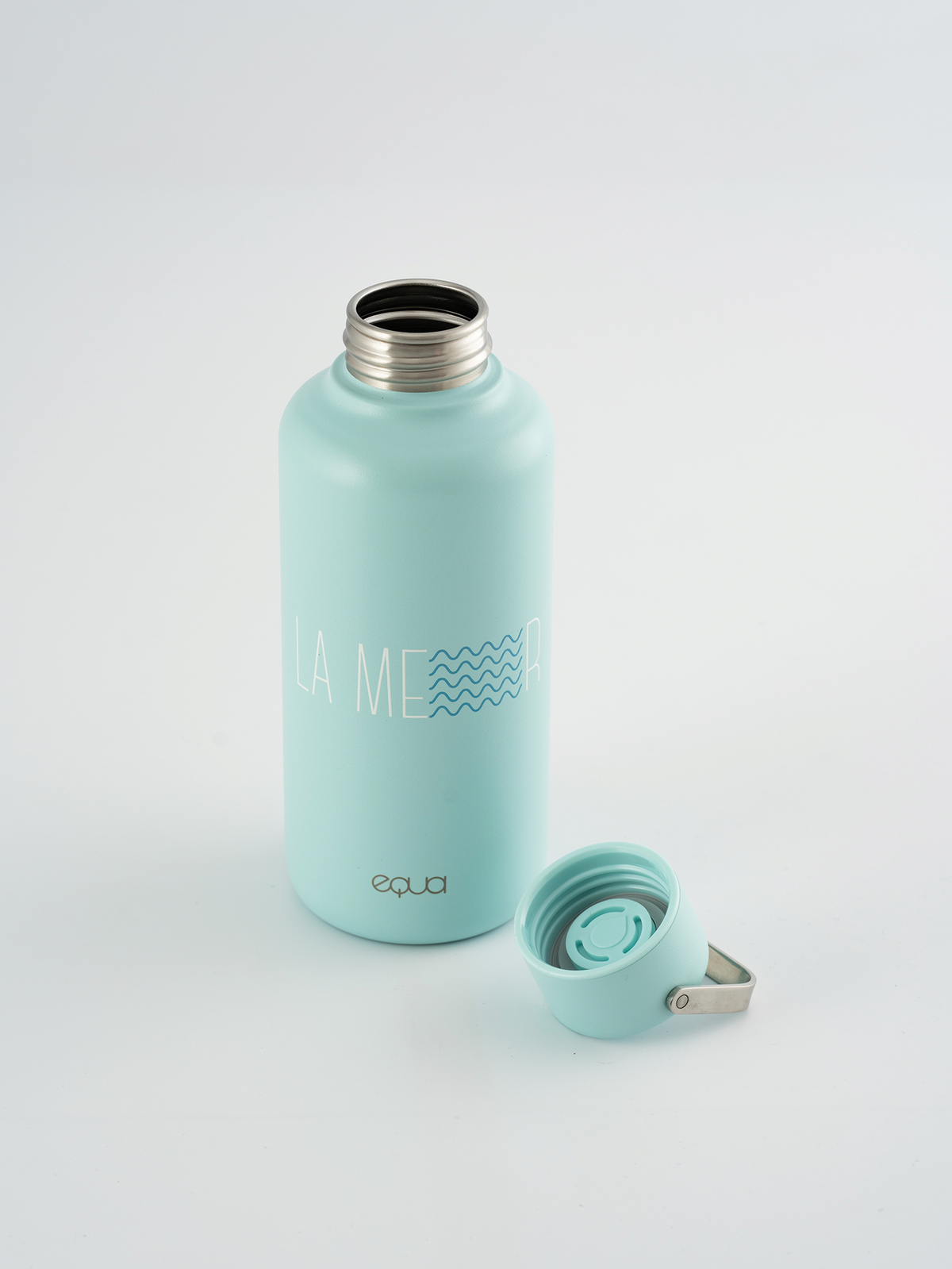 Die 600ml Trinkflasche aus Edelstahl ist stilvoll und funktional - in zahlreichen Farben erhältlich.
