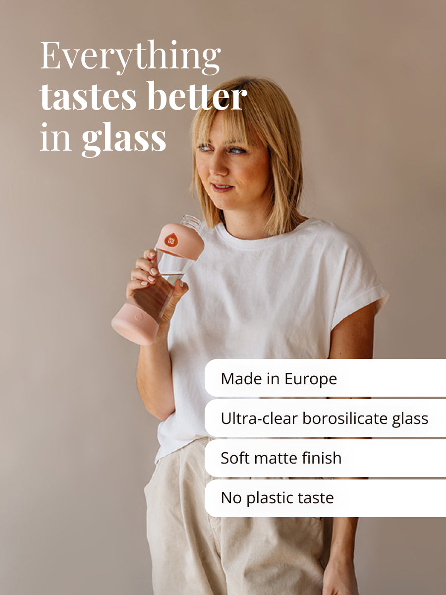 Individualisieren Sie diese zeitlose Trinkflasche bereits ab einem Stück mit Ihrer Lasergravur. Zum Beispiel Namensgravur oder einen anderen Text. Schriftart nach Ihrer Wahl.