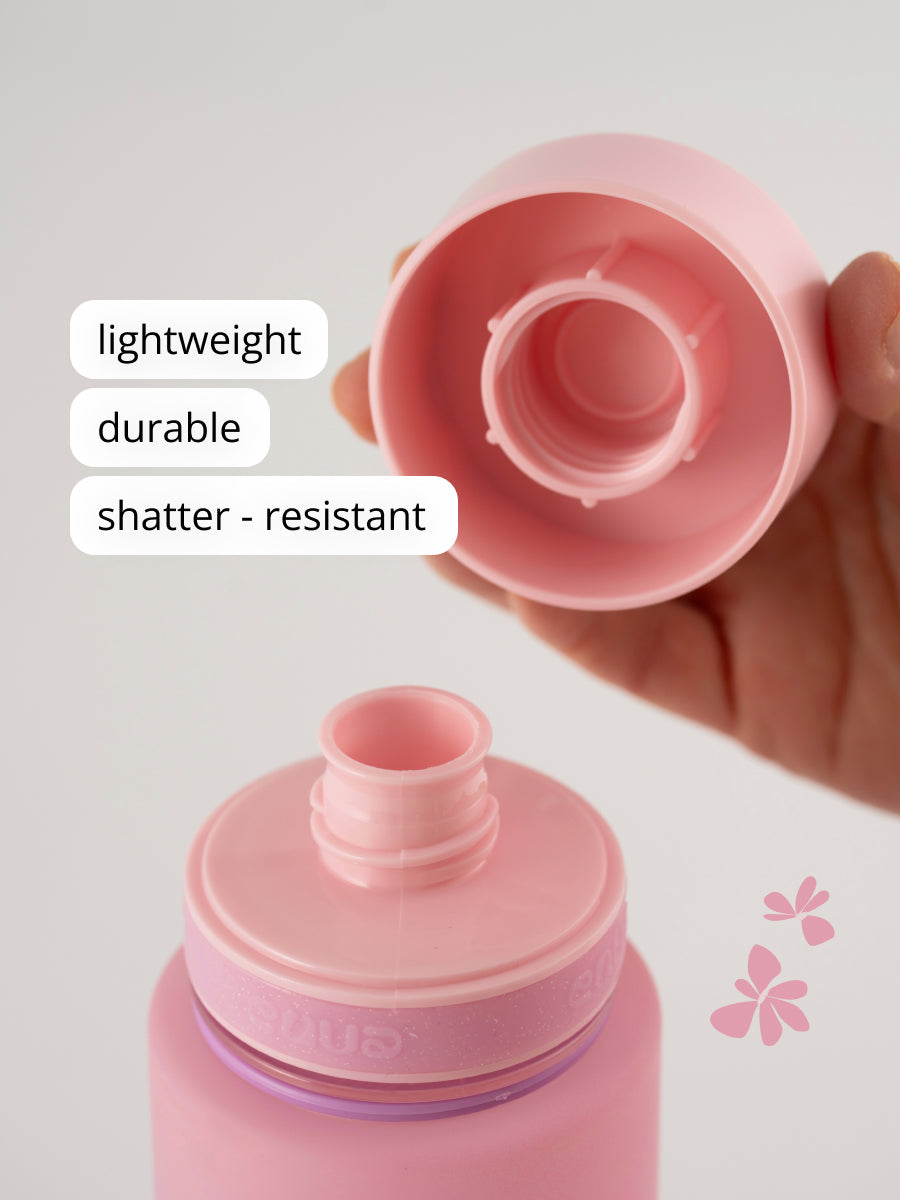 EQUA Trinkflasche aus BPA freiem hochwertigem Eastman Tritan Kunststoff - fasst 600ml  mit praktischem Trageband.  In über 25 verschiedene Designs erhältlich?